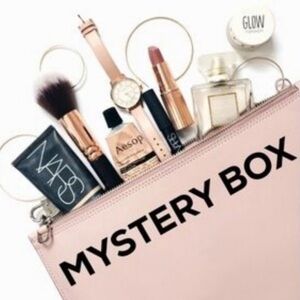 $50 retail value high end Beauty Makeup hair & Skincare mystery box NEW